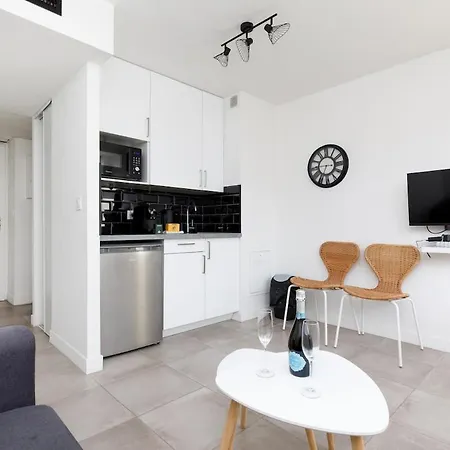 Sea Steps Yourhosthelper